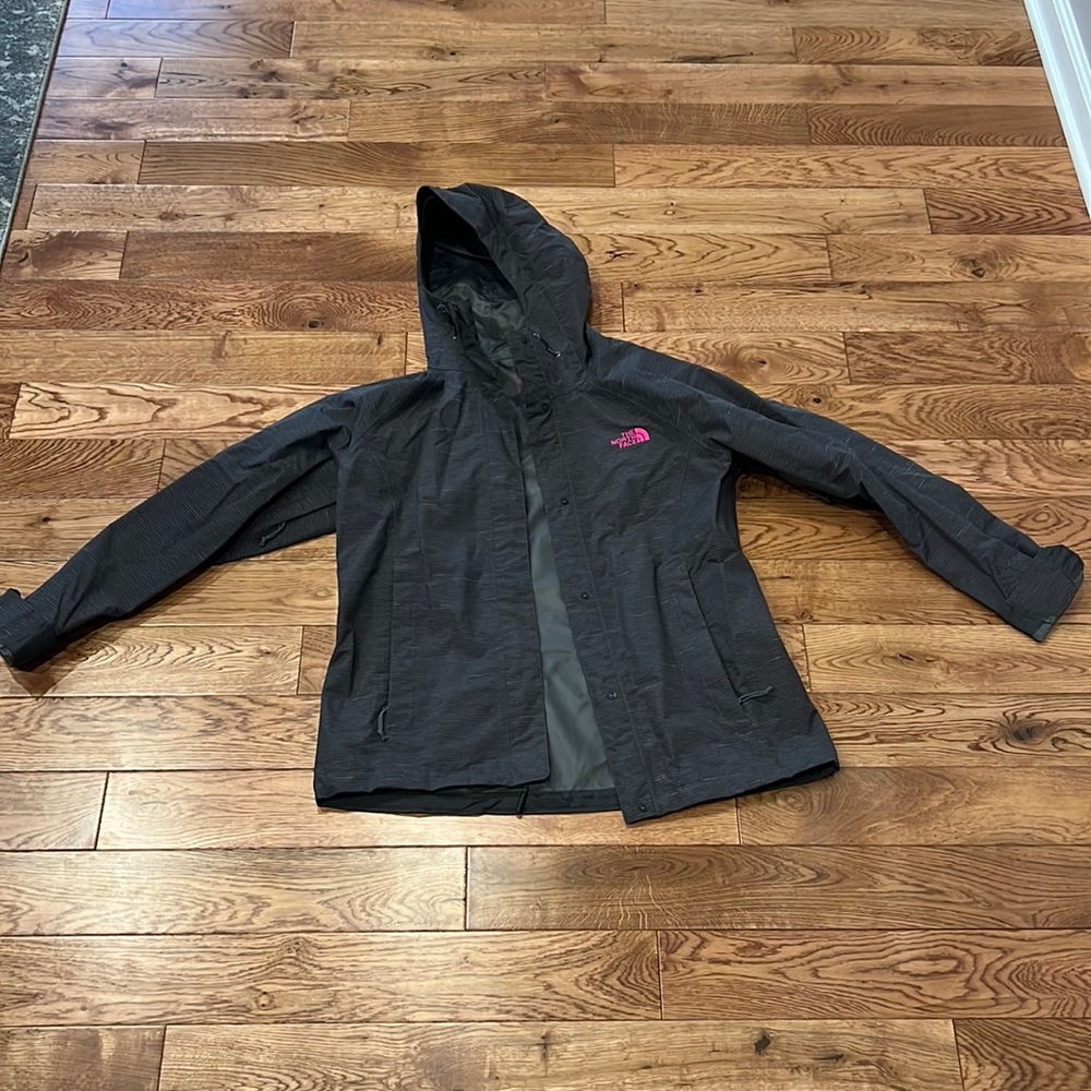 NorthFace rain jacket